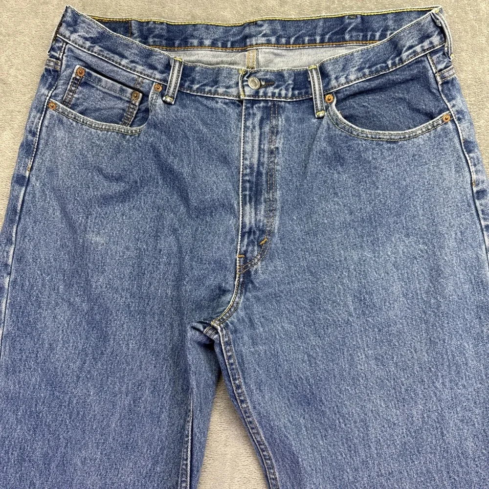 Levi's 550 Mens Straight Size 40x34‎ Medium Wash Casual Wear Jeans EUC (38x32)